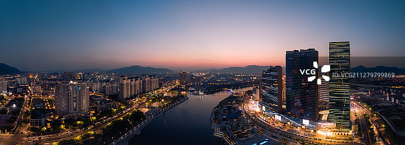 浙江台州市黄岩区市中心夜景图片素材