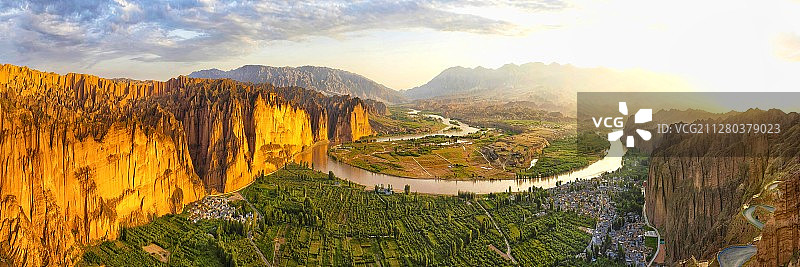 黄河石林图片素材