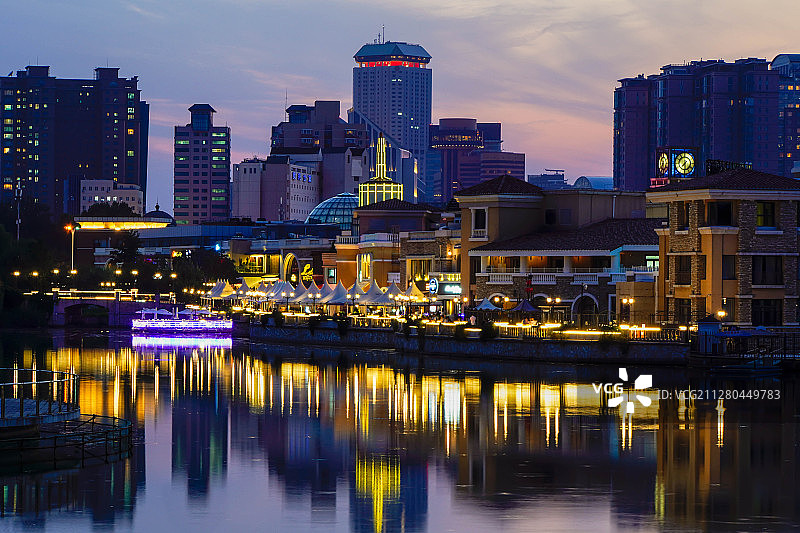 蓝色港湾夜景图片素材