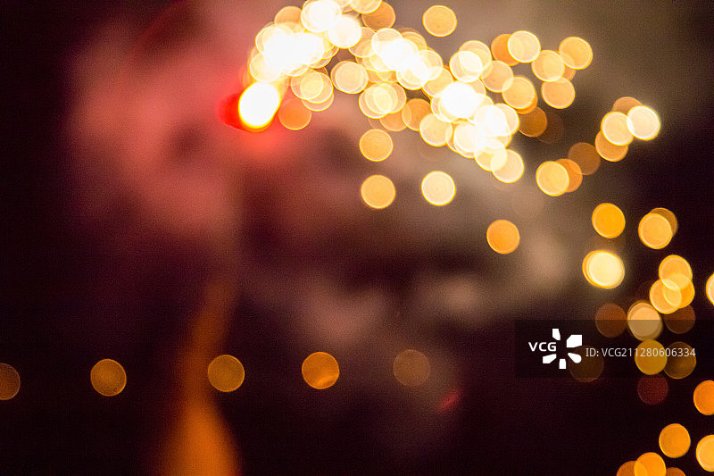 光斑的火龙图片素材