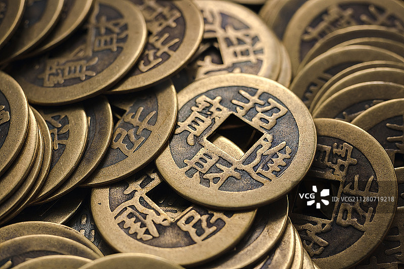 招财进宝铜币铜钱图片素材