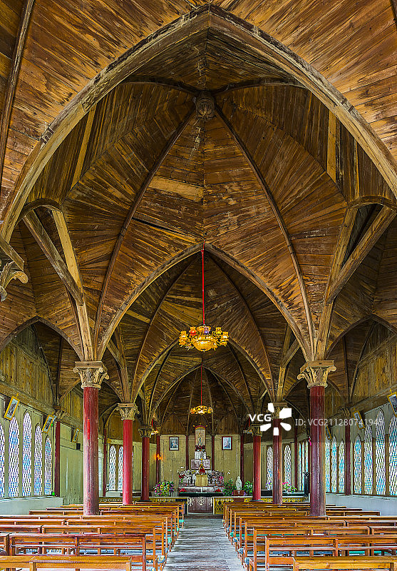 四川省宝兴县邓池沟天主教堂图片素材