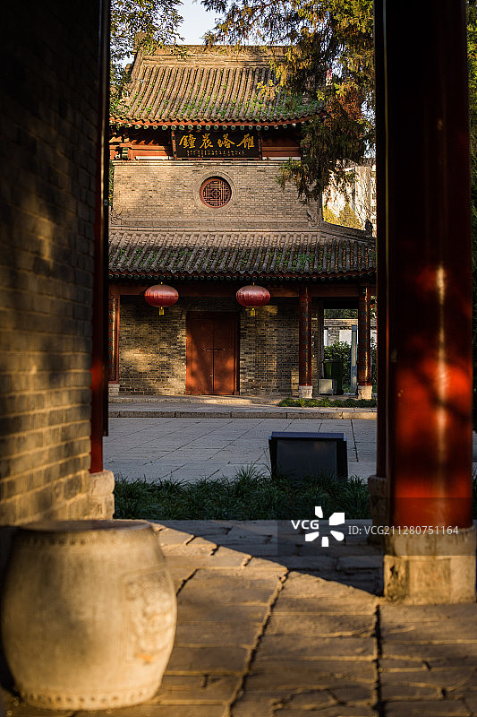 中国陕西西安小雁塔图片素材