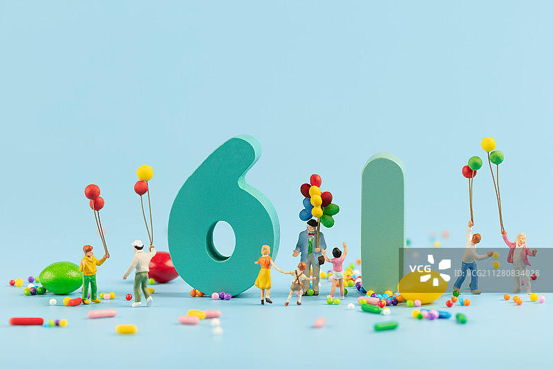 六一儿童节糖果气球孩子快乐玩耍积木数字61图片素材