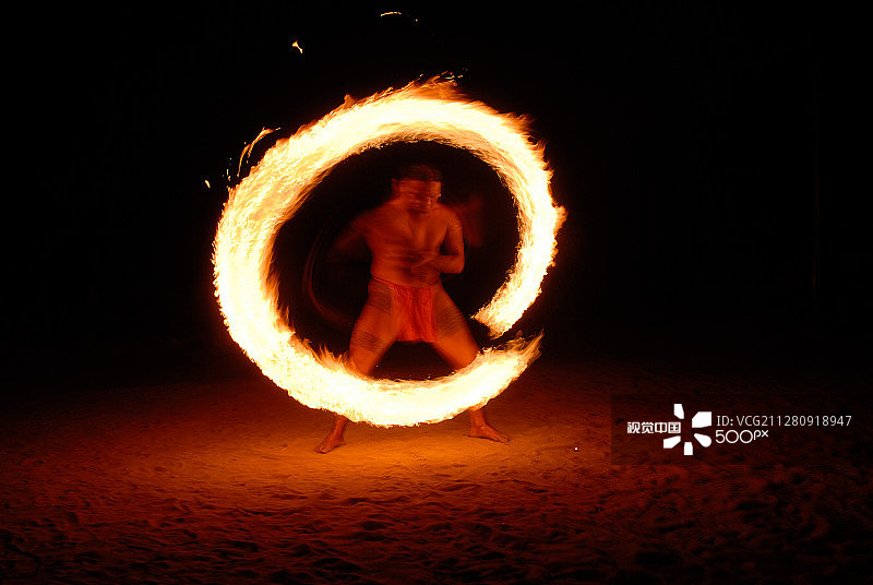 塔希提岛火焰舞图片素材