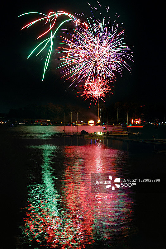多瑙河烟花图片素材