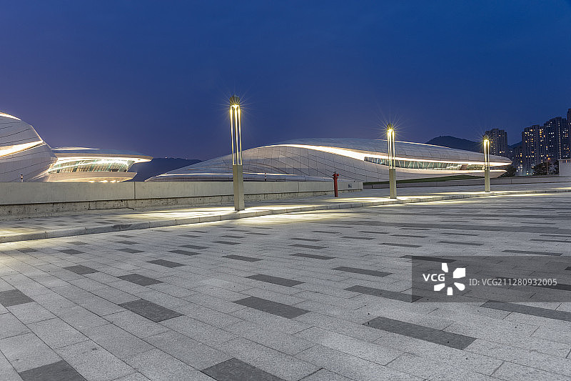 长沙梅溪湖国际文化艺术中心汽车广告背景图图片素材