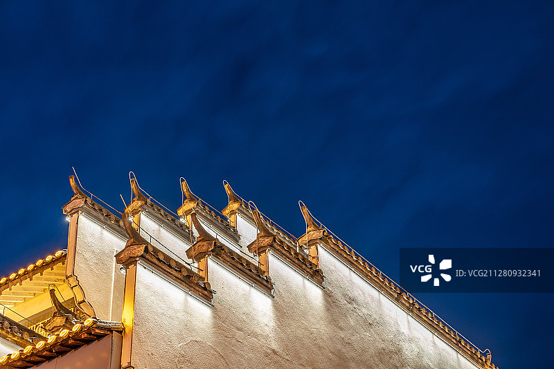 江西婺源徽派建筑屋檐图片素材