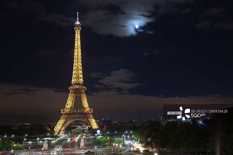 铁娘子与银盘图片素材