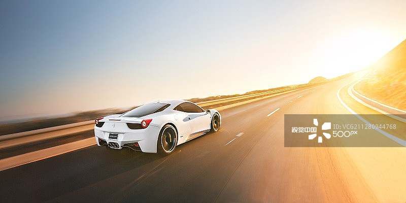 光芒之中！图片素材