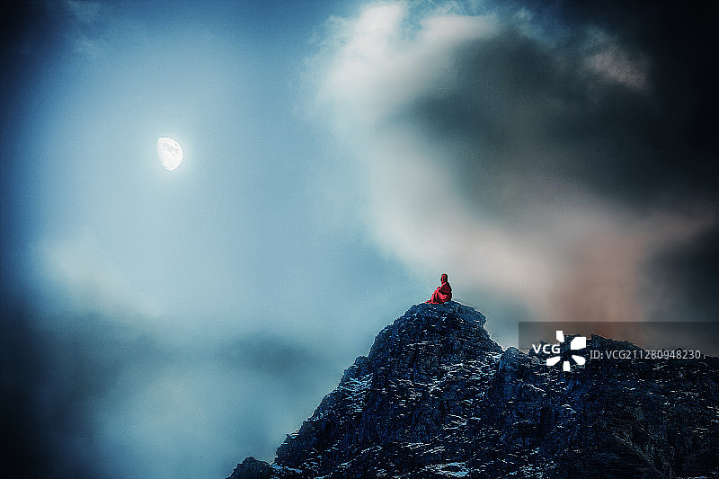 自由的遐想图片素材