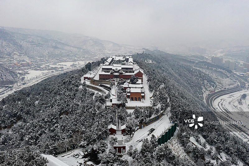 远眺东岳庙图片素材