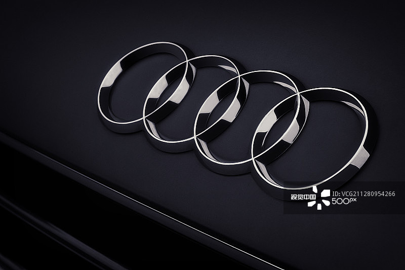 奥迪R8车标细节图片素材