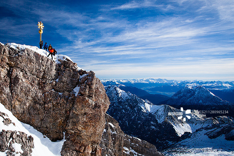楚格峰顶图片素材