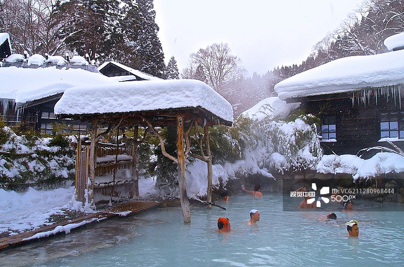 日式露天浴池图片素材