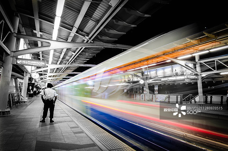 曼谷轻轨列车图片素材