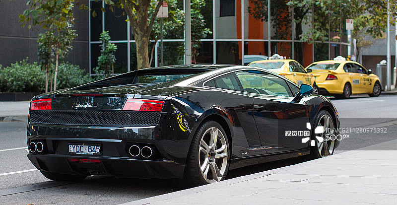 黑色兰博基尼图片素材