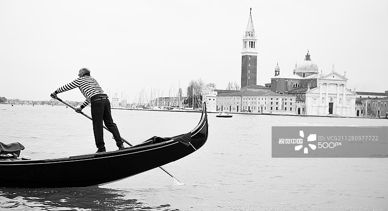 贡多拉船夫图片素材