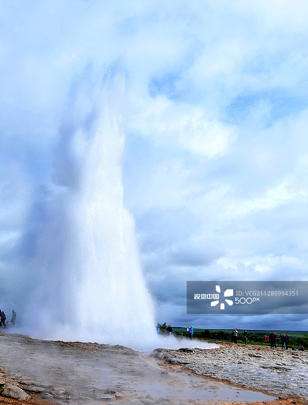 盖锡尔间歇泉的景象图片素材
