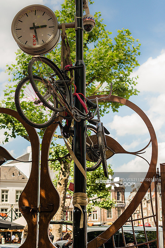 没时间骑自行车图片素材