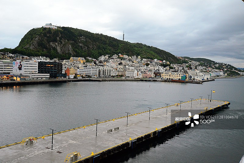 从船上看到的奥勒松景色图片素材