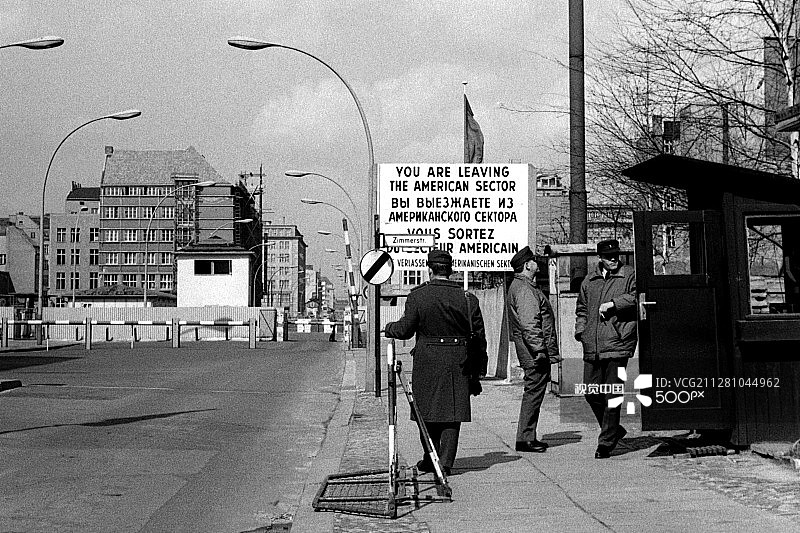 查理检查站图片素材