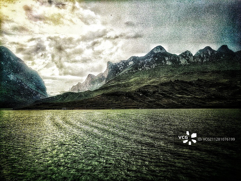 《山雨欲来》贵州六盘水牂牁江风貌图片素材