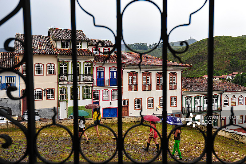 色彩之雨，黑金城图片素材