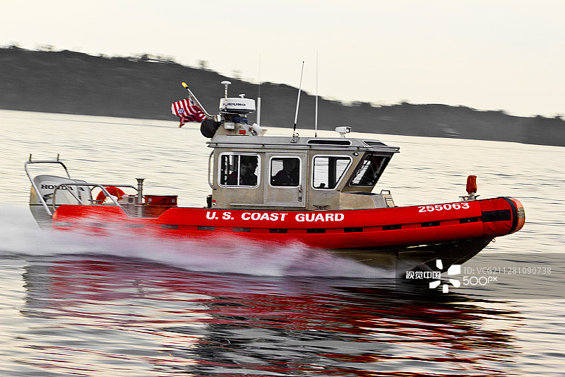 海岸警卫队救援图片素材