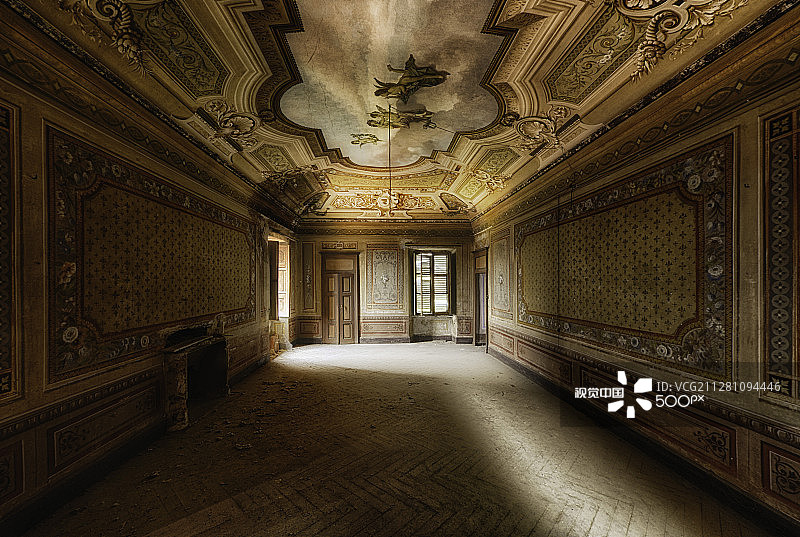 隐蔽的餐厅图片素材