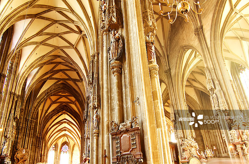 维也纳圣斯蒂芬大教堂图片素材