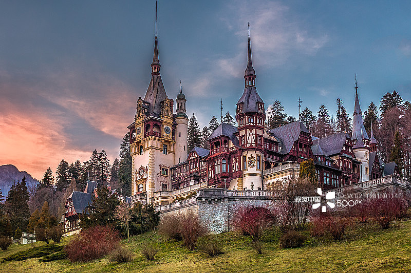 罗马尼亚佩莱斯城堡图片素材