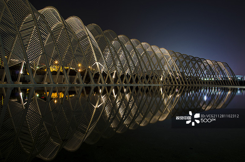 集市倒影图片素材