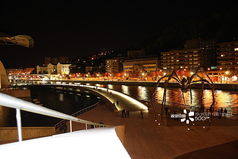 毕尔巴鄂蜘蛛图片素材