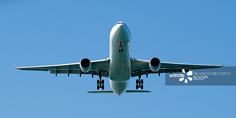 着陆灯亮图片素材