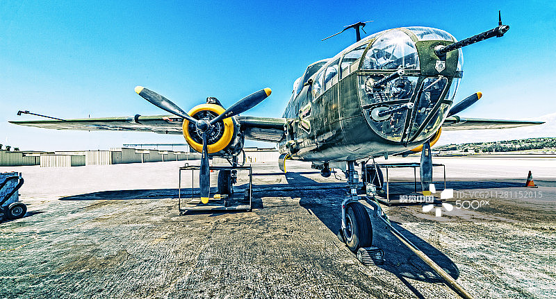 B-25米切尔轰炸机图片素材