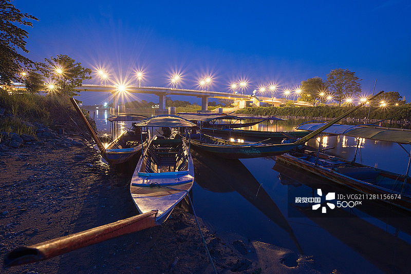 长尾船图片素材