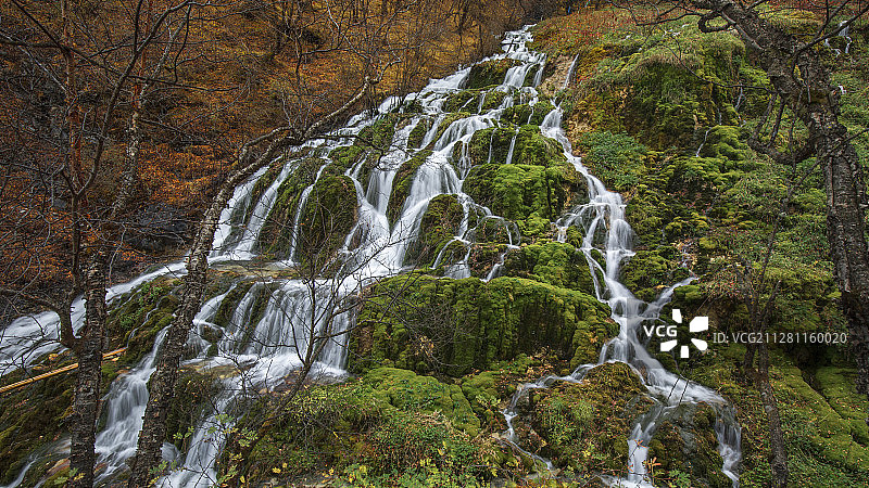 青海互助北山国家森林公园扎龙沟药水泉瀑布图片素材