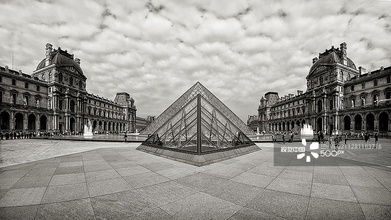 巴黎卢浮宫图片素材