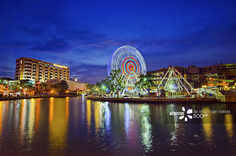 马来西亚马六甲：马六甲河畔的马六甲之眼图片素材