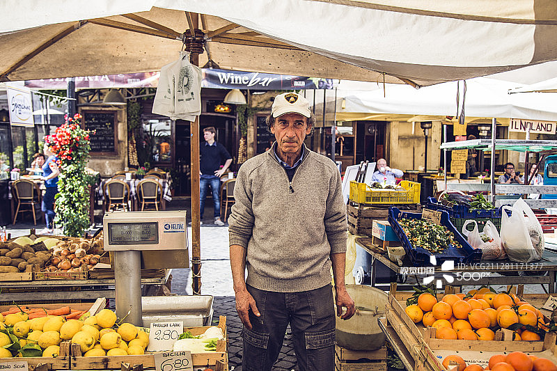 罗马鲜花广场III图片素材