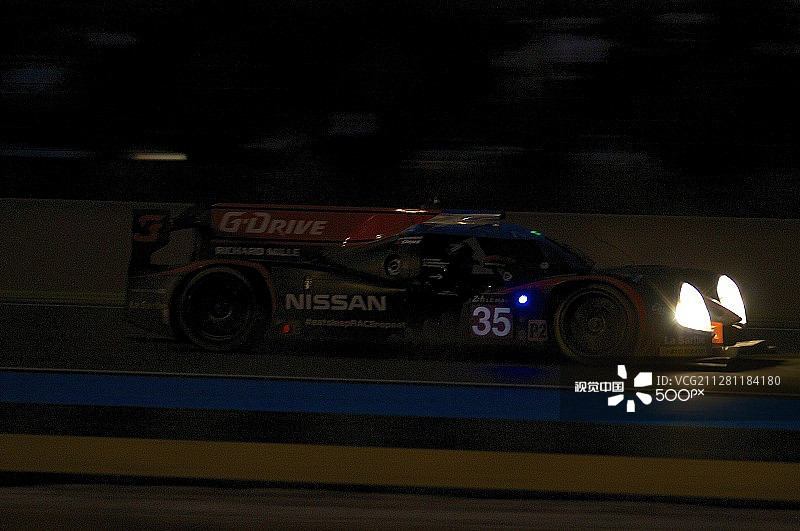 35号橡树赛车Ligier JS P2 - Nissan LMP2，国际汽联世界耐力锦标赛勒芒24小时耐力赛2014图片素材