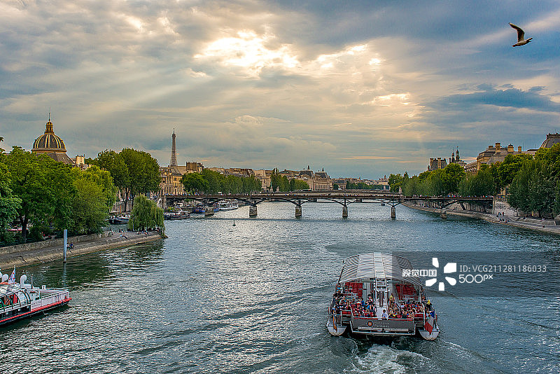 巴黎艺术桥图片素材