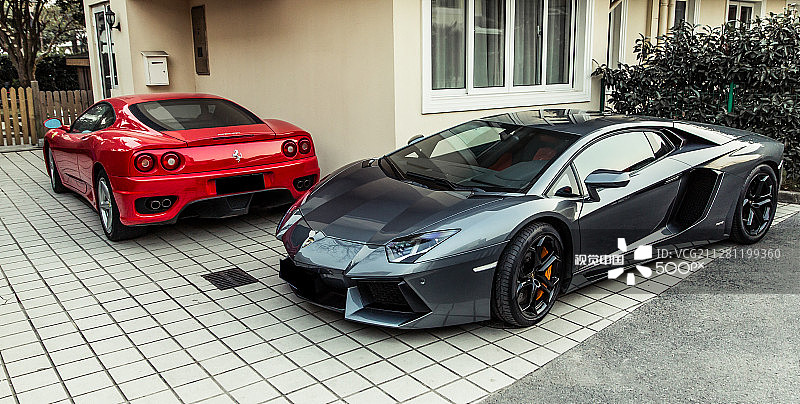 兰博基尼与法拉利图片素材