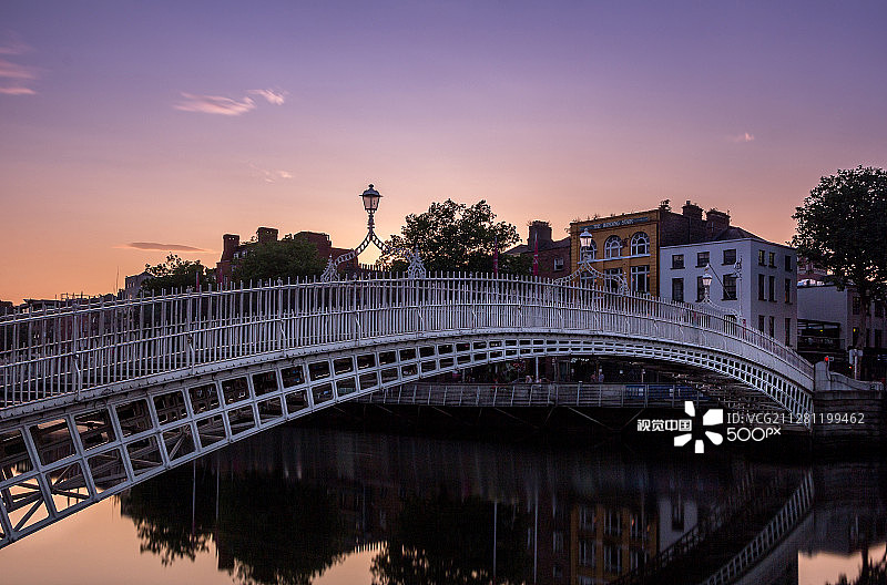 半便士桥日落图片素材
