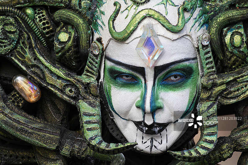 邪恶的笑容图片素材