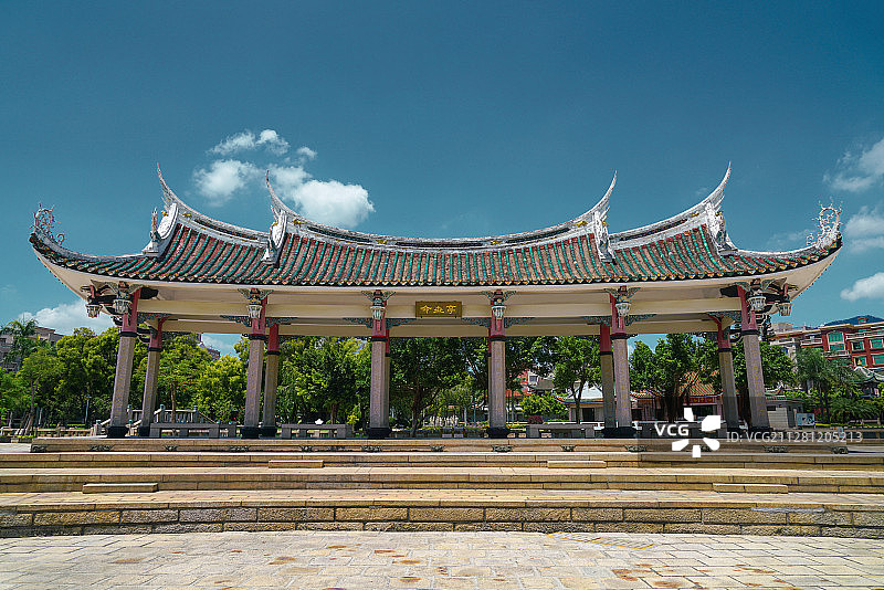 命垚亭+福建省厦门市集美区嘉庚公园图片素材