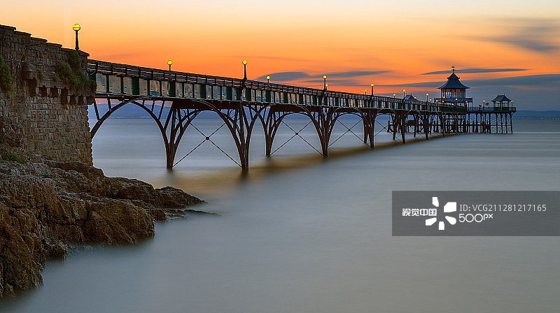 克利夫登码头日落图片素材