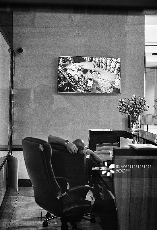 布拉迪斯拉发夜景图片素材