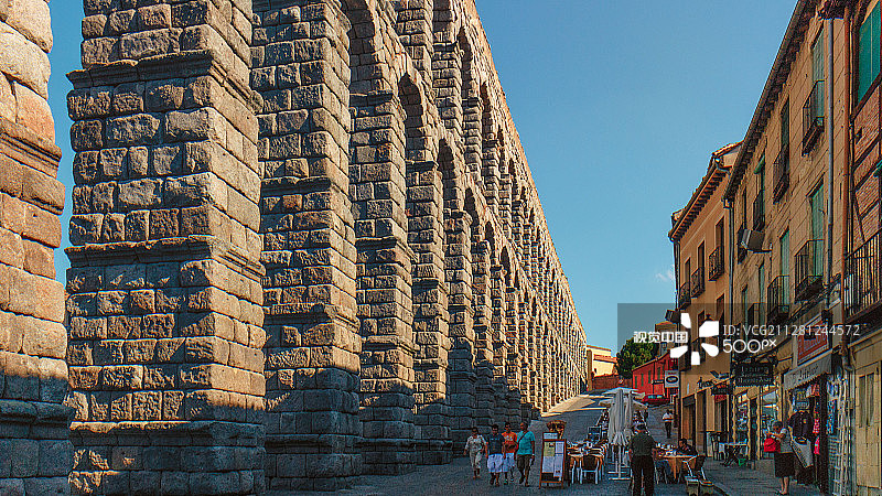 西班牙塞哥维亚的罗马输水道图片素材